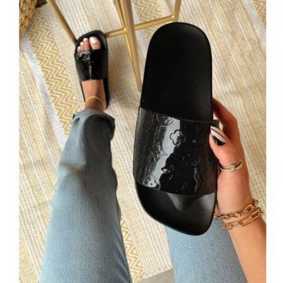 Shoes - Comfy Square Toe Metallic Slides in Black